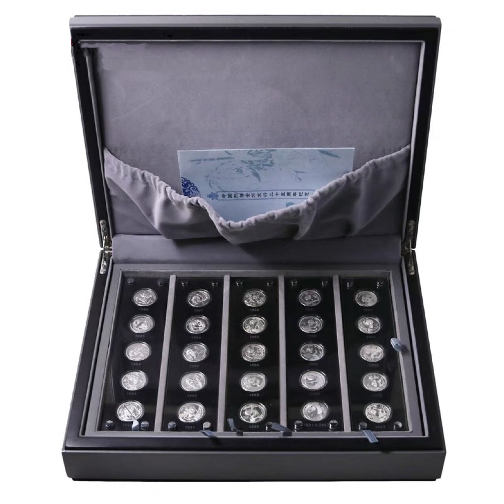2022年熊貓金幣發行40周年紀念銀章（3克銀 X 40枚 /套 ）